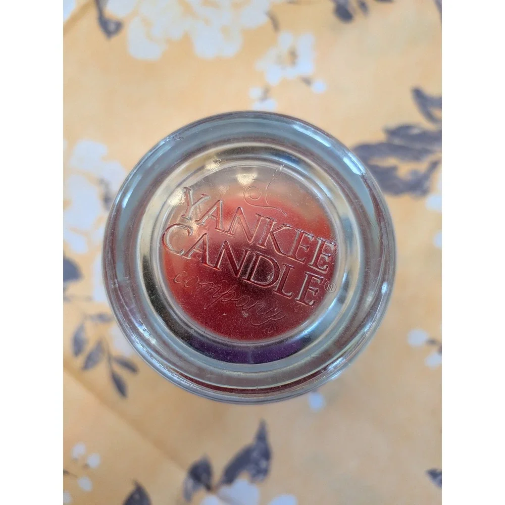 Yankee Candle Luau Party Large Jar - Retired Housewarmer Scent‎ - ~40% Full